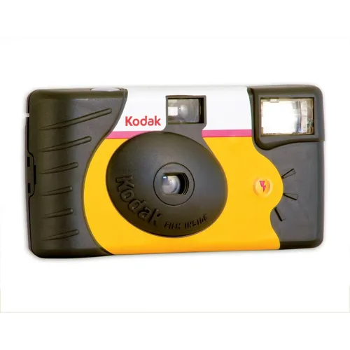 KODAK Einwegkamera Powerflash 27+12 105348073 - Unvergessliche Momente festhalten – die KODAK Powerflash Einwegkamera ist ideal für spontane Abenteuer. Mit 39 Aufnahmen und integriertem Blitz sind Sie bestens ausgestattet für jeden Anlass – ganz ohne Technikaufwand.