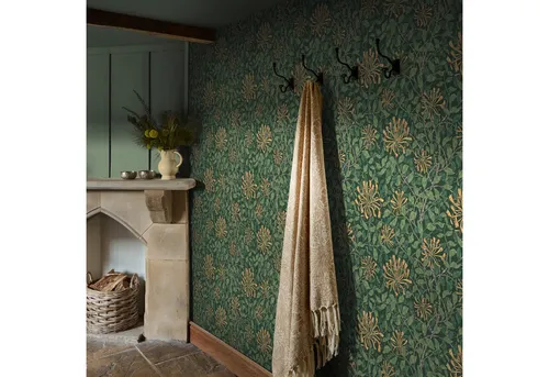 Graham & Brown Vliestapete William Morris, Grün, 52x1000 cm - Entdecken Sie die botanische Eleganz der William Morris Vliestapete. Einfach anzubringen, sorgt sie für eine stilvolle Atmosphäre in jedem Raum – ganz ohne Schmutz und Aufwand.