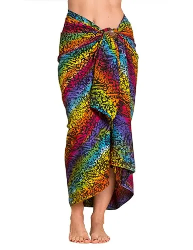 PANASIAM Sarong B013 Rainbowblack, L - Pareos & Strandkleider für Damen – Hochwertiger Viskose-Sarong im einzigartigen Wachsbati-Design, handgefertigt in Indonesien, farbecht und vielseitig tragbar als Wickelrock oder Kleid.