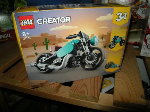 LEGO 31135 Creator 3in1 Oldtimer Motorrad Set - 3 Fahrzeuge in einem, kreatives Bauspielzeug für spannende Rennen und Abenteuer für Kinder ab 8 Jahren
