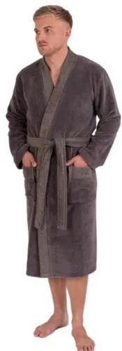 Wewo fashion Herrenbademantel 1022 - Herren-Bademantel in Langform, besonders kuschelig aus Velours, ideal für Sauna & Spa, mit Kimono-Kragen und Gürtel für höchsten Komfort.