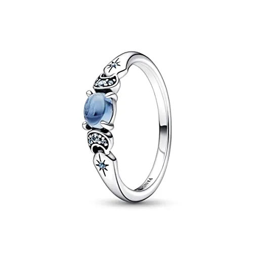 PANDORA Disney Aladdin Prinzessin Jasmin Ring aus Sterling Silber - Stylischer Ring aus Sterling Silber, inspiriert von Prinzessin Jasmin. Mit ovalem Mondblau-Kristall und umgebenden Eisblau-Kristallen – perfekt kombinierbar für jeden Anlass.