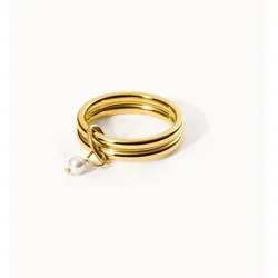 Purelei Fingerring Pure Pearl Ring - Eleganter Schmuck für jeden Anlass - Ringe aus Edelstahl mit Muschelperle in Gelbgold. Ideal als Geschenk für Geburtstage oder Weihnachten. Perfekt kombinierbar mit verschiedenen Outfits!