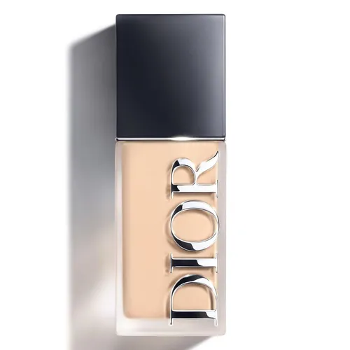 Dior Forever Skin Wear Foundation 15W – Langanhaltende Foundation für einen makellosen Teint - Die Dior Forever Skin Wear Foundation 15W bietet langanhaltende Deckkraft und einen strahlenden Teint. Ideal für den täglichen Gebrauch, sorgt sie für ein perfektes Finish und ein angenehmes Hautgefühl. Kategorie: Teint