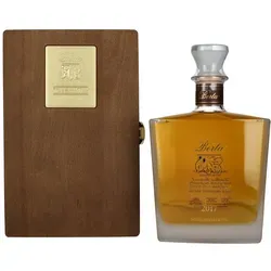 Berta Tre Soli Tre Grappa Invecchiata in Holzkiste - Exklusive Grappa Berta Tre Soli Tre in 0,7l-Dekanter, präsentiert in einer eleganten Holzschatulle – das perfekte Geschenk für Genießer!
