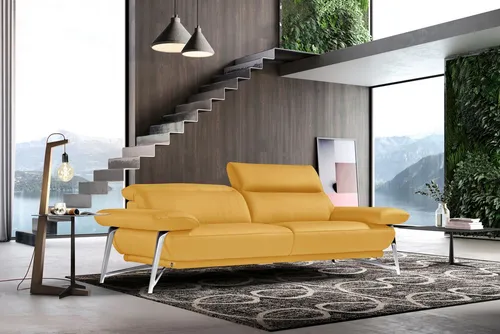 Egoitaliano 2,5-Sitzer Anais, Designsofa mit erstklassigem Sitzkomfort, Fußfarbe chrom, Kopfteil verstellbar, 232 cm, Leder BULL, gelb