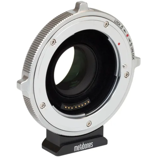 Metabones Canon EF an BMPCC4K XL T Cine Speed Booster 0.64x - Objektivzubehör für BMPCC4K, verbessert die Lichtstärke und Weitwinkel-Effekte für kreative Filmaufnahmen.
