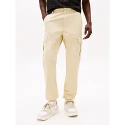 Cargohose TOMMY JEANS "TJM AUSTIN RIPSTOP CARGO" - Herren-Cargohose in Beige (Desert Sand Dune) mit Gürtelschlaufen und praktischem Webstoff für Pflegeleichtigkeit. Ideal für Freizeitaktivitäten und entspannte Ausflüge.