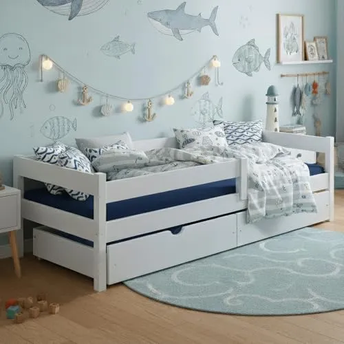 MEBLE WRÓBEL Kinderbett 90x180 cm mit Schubladen und Rausfallschutz - Sicheres Montessori Kinderbett aus robustem Kiefernholz mit zwei praktischen Schubladen für zusätzlichen Stauraum. Ideal für unbeschwerte Nächte und viel Platz für Spielzeug – perfekt für jedes Kinderzimmer.
