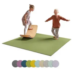 Ehrenkind Rutschfeste Spielmatte Krabbelmatte 160x160 cm aus Deutschland - Hochwertige Krabbelmatte in Olivgrün, ideal für sicheres Spielen. Die rutschfeste Unterlage sorgt für Stabilität und Komfort beim Krabbeln und Spielen.