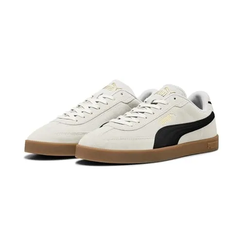 PUMA Herren Freizeitschuhe Puma Club II Era Suede - Sneaker mit Obermaterial aus Wildleder, inspiriert von Fußballtribünen. Genieße den Komfort der SOFTFOAM+ Einlegesohle für ultimativen Tragekomfort.