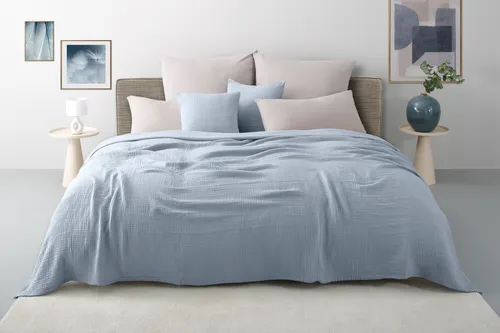 Tagesdecke OTTO HOME "Bailee", hellblau, B:230cm L:250cm - Die stilvolle Tagesdecke "Bailee" von OTTO HOME aus 100% Baumwolle bringt Eleganz in jeden Raum. Ideal als Überwurf oder Kuscheldecke, waschbar bei 40 °C, bietet sie Komfort und Pflegeleichtigkeit.