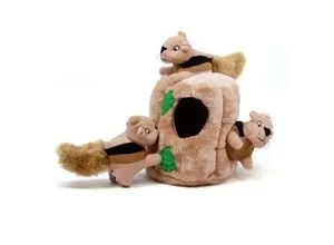 Outward Hound Hide A Squirrel Large