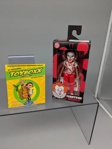 NECA Es Ben Cooper Pennywise Actionfigur 15 cm - Detailgetreue Pennywise Actionfigur aus der beliebten Filmreihe, ideal für Sammler und Fans. Hochwertiges Material sorgt für lange Haltbarkeit und authentische Darstellung.