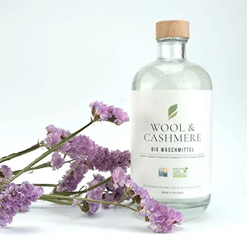 PASCUALI Bio Wollwaschmittel 500 ml - VEGAN - Bis zu 50 Waschgänge - Wool & Cashmere Konzentrat - Feinwaschmittel für Hand- und Maschinenwäsche - Flüssigwaschmittel für empfindliche Wäsche