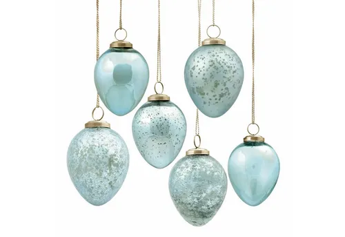 Loberon Osterei Set Cataleya | 6 Deko Eier für Ostern & Frühling - Saisonale Deko: 6 hübsche Ostereier mit metallischem Glanz, die bei Lichteinfall schimmern – ideal zum Aufhängen und Dekorieren von Gartensträuchern.