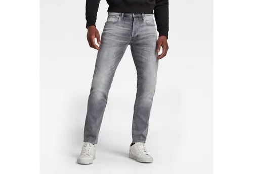 G-STAR 3301 Slim-Fit-Jeans mit toller Waschung - Modische Slim-Fit-Jeans aus atmungsaktivem Denim mit Elasthan für zusätzlichen Komfort. Ideal für trendbewusste Männer, die Wert auf Stil legen.