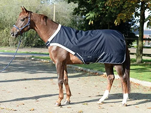 BUSSE Führanlagendecke TRAINER 50 - 50g Wärmeisolierung, Rückenlänge 135 cm, navy - Reiten: Wasserdichte, winddichte und atmungsaktive Schrittdecke mit 50g Füllung für optimalen Komfort bei jedem Wetter.