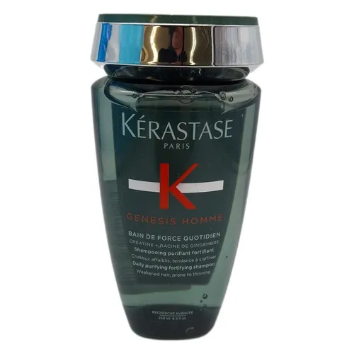 Kérastase Genesis Homme Bain de Force Quotiden 250 ml - Kräftigendes Shampoo gegen Haarverlust für Männer. Reinigt sanft und stärkt geschwächtes Haar, während es Feuchtigkeit und Geschmeidigkeit spendet.