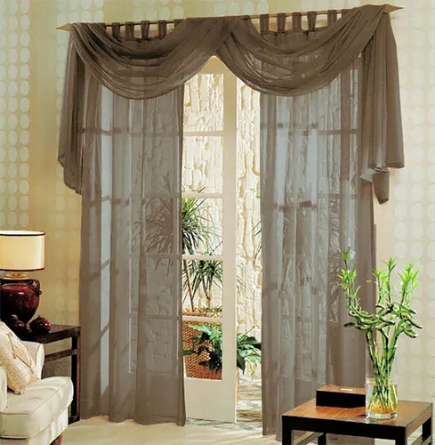 Voile Gardinen Set 3tlg. Nougat – Elegante Fensterdekoration - Pflegeleichtes Gardinen Set aus 100% Polyester, ideal für jeden Raum. Mit praktischer Schlaufenaufhängung und stilvollem einfarbigem Design in Nougat. Maße: 145 cm Breite, 245 cm Länge.