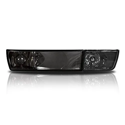 JOM Frontblinker für VW Golf 3 - Klarglas Schwarz mit Nebelscheinwerfer - Frontscheinwerfer für VW Golf 3, bietet ein modernes Design mit Klarglas und integriertem Nebelscheinwerfer für verbesserte Sicht.