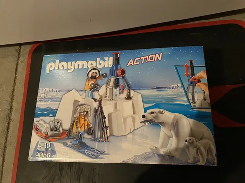 Playmobil 9056 Polar Ranger mit Eisbären – Abenteuer im Schnee - Gemischte Lots: Spannendes Spielset mit Polarforscher und Eisbären, fördert kreatives Spielen und Entdecken der Tierwelt.