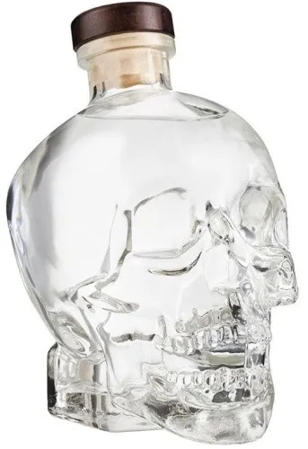 Crystal Head Vodka - Purster Wodka mit Totenkopfflasche - Wodka von Dan Aykroyd, bekannt aus Ghostbusters. Einer der reinsten Wodkas, perfekt für ein außergewöhnliches Trinkerlebnis.