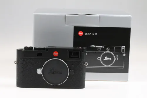 LEICA M11 Gehäuse schwarz - Spiegelreflex- & Systemkameras, Vollformat BSI CMOS Sensor mit Triple Resolution Technologie für herausragende Bildqualität und kreative Freiheit.