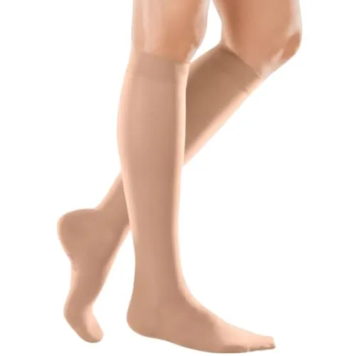 mediven elegance CCL2 AD Kompressionsstrümpfe kurz (34-38 cm) IV caramel - Strumpfhosen mit perfektem Sitz und optimaler Kompression für ganztägigen Komfort. Antibakterielle Clima Fresh-Technologie sorgt für Frische und Hautverträglichkeit nach Öko-Tex Standard 100.