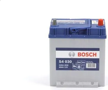 Bosch 0 092 S40 300 Starterbatterie - Autobatterie mit 40 Ah und 330 A Kälteprüfstrom, ideal für AIXAM, HONDA, HYUNDAI und KIA, sorgt für zuverlässigen Start bei jedem Wetter.