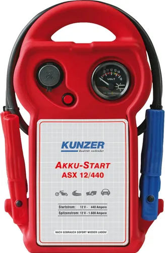 Kunzer Starthilfegerät ASX 12/440 – 1600A Spitzenstrom - Zuverlässiges Starthilfegerät für PKW, Transporter und LKW mit 1600A Spitzenstrom. Die langlebige AGM-Batterie mit 12000mAh sorgt für maximale Leistung. Integriertes Voltmeter und bruchfestes Gehäuse bieten zusätzliche Sicherheit.