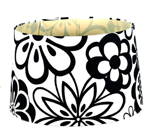 Dirk Davids Leuchten Lampenschirm Rund Flashback Blume Leinen Schwarz 40-35-24cm - Entdecken Sie den eleganten Lampenschirm mit exklusivem Design, ideal für stimmungsvolle Beleuchtung in jedem Raum. Hochwertige Verarbeitung garantiert Langlebigkeit und Stil! Perfekt für Ihre Einrichtung.