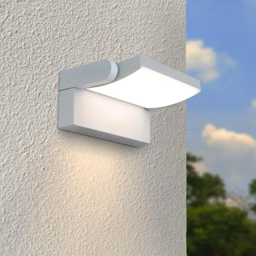 LongLife LED GmbH by HK Außenwandleuchte Angle 26,5W schwenkbar - 3000K Lichtfarbe - 360 Grad schwenkbarer Leuchtenkopf mit breitem Abstrahlwinkel von 110 Grad. Hohe Qualität und Schutzart IP54 für den sicheren Einsatz im Freien. Modernes Design in Weiß für stilvolle Akzente.