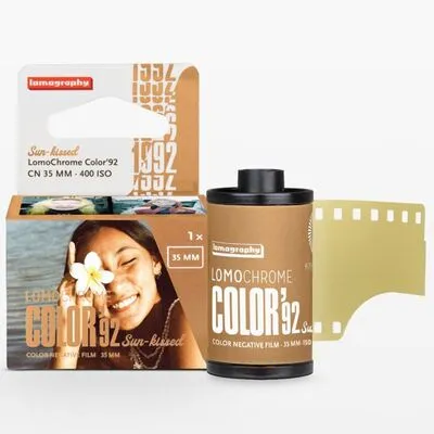Lomography LomoChrome Film 35mm ISO 400 Color '92 Sunkissed