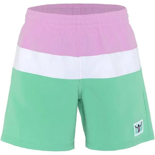 CHIEMSEE Badehose mit Blockstreifen für Jungen - Sportliche CHIEMSEE Badehose mit trendigem Blockstreifen-Design. Hergestellt aus schnell trocknendem Material für höchsten Komfort beim Spielen und Schwimmen. Ideal für aktive Sommertage und sorgt für eine bequeme Passform mit praktischem Gummizugbund.