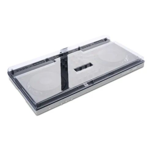 Decksaver Alphatheta DDJ-GRV6 - Schutzhülle für Alphatheta DDJ-GRV6, schützt vor Staub, Schmutz und Flüssigkeiten, robustes Polycarbonat, kein Abstecken der Kabel nötig, ideal für DJs und mobile Einsätze.