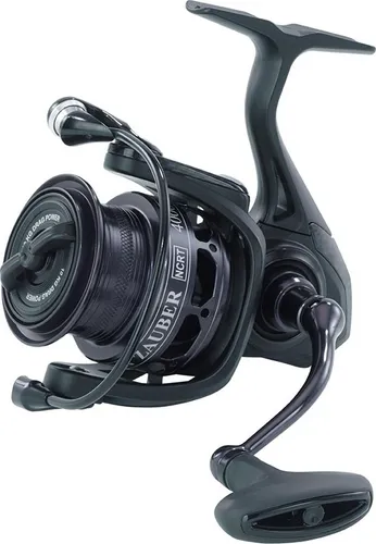 Ryobi Rolle Zauber NCRT 4000 9+1 - Hochwertige Angelrolle für leichtes bis mittleres Spinnfischen, extrem leicht mit nur 220g, korrosionsfreies NCRT Kohlefaser-Material und 10 Edelstahllagern für sanften Lauf.