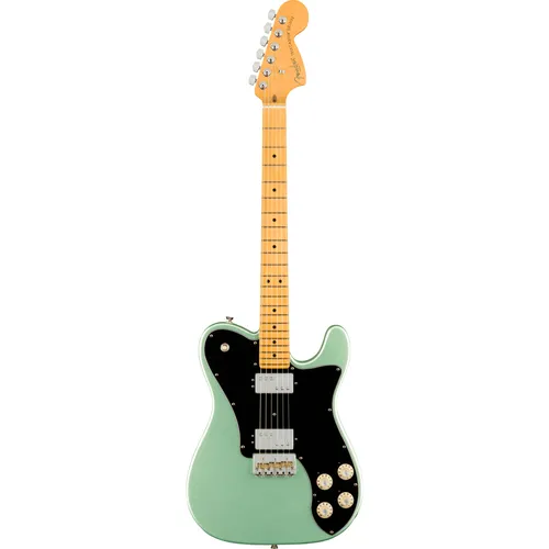 Fender American Professional II Telecaster Deluxe MN Mystic Surf Green E-Gitarre - Vielseitige E-Gitarre mit zwei Fender V-Mod II Double Tap Humbuckern und komfortablem Ahornhals. Ideal für kreative Musiker, die sowohl kraftvolle als auch klare Klänge schätzen. Inklusive schützender Hardshell-Case.