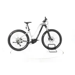 FLYER Uproc2 2.10 Trekking E-Bike Tiefeinsteiger - cast silver black gloss - M - Refurbished Trekking E-Bike mit M-Rahmengröße, ideal für Körpergrößen zwischen 168 und 180 cm. Ausgestattet mit einem 750 Wh Akku und 95 Nm Motor, 100 % geprüft für optimale Leistung. 2 Jahre Garantie auf Motor und Akku.