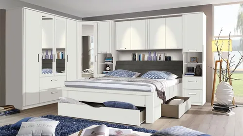Schlafzimmer Set Lindau – Kleiderschrank, Bett & Spiegel in Weiß - Modernes Schlafzimmer Set mit 4 Teilen: Kleiderschrank, Bett, Bettbrücke und Spiegel. Hochwertiger Holzspanwerkstoff, ideal für stilvolle Jugendzimmer. Breite: 281 cm, Höhe: 212 cm.
