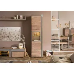 Vitrine Akazie 55x45x204 beige lackiert Amsterdam #120 - Elegante Vitrine aus massivem Akazienholz mit silberfarbenem Metall. Bietet großzügigen Stauraum und überzeugt durch den spannenden Used-Look. Ideal für eine stilvolle Präsentation in Kombination mit weiteren Möbeln der Serie AMSTERDAM.