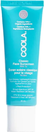 Coola Classic SPF 50 Face Lotion White Tea 50 ml - Sonnenschutzmittel mit über 70 % zertifizierten Bio-Inhaltsstoffen, bietet wasserfesten, transparenten Schutz und spendet langanhaltende Feuchtigkeit. Ideal für jeden Hauttyp und perfekt unter Make-up.