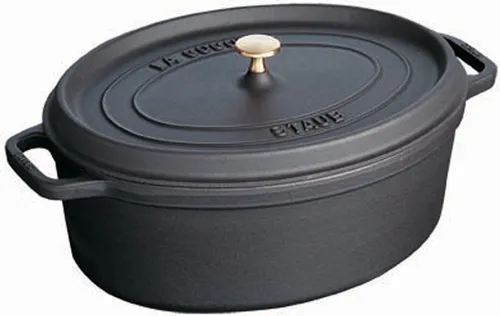 Staub La Cocotte Gusseisentopf 2,35l - Bräter aus Gusseisen mit innovativer Noppenstruktur im Deckel für gleichmäßige Befeuchtung der Speisen. Ideal für alle Herdarten, auch Induktion, und perfekt zum Schmoren, Braten und Backen.