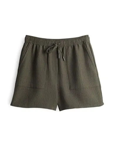 OPUS Damen Shorts MELANE Wide - Strukturierte Shorts aus Viskose Mix in Olive Leaf, Größe 36 - Damen-Shorts mit lockerer Passform, gefertigt aus hochwertigem gebondetem Viskose Mix für ein angenehmes Tragegefühl und zeitlosen Stil. Ideal für einen lässigen, modernen Look.