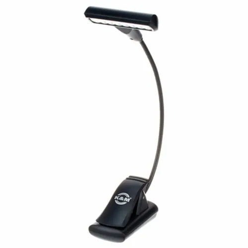 K&M 12247 Notenpultleuchte T-Model LED FlexLight Schwarz - Innenbeleuchtung mit 4200 Lux, flexibel einstellbar durch Schwanenhals und inklusive Tragetasche sowie Batterien für bis zu 10 Stunden Leuchtdauer.