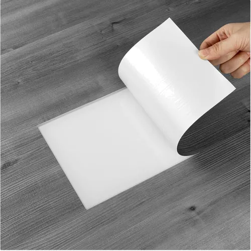Selbstklebender Vinylboden in Holzoptik - 10 Fliesen, 15x90cm - Hochwertiger PVC Bodenbelag in stilvoller Holzoptik, wasserdicht und rutschfest. Ideal für Küche, Wohnzimmer und Badezimmer. Einfach zu verlegen und leicht zu reinigen.