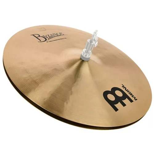 Meinl Byzance 15" Extra Hammered Hi-Hat - 15" Hi-Hat aus B20 Bronze, handgehämmert in der Türkei. Bietet einen sanften, warmen Klang und hohe Vielseitigkeit für Drummer, die traditionellen Sound mit modernem Flair suchen.