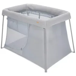 Beaba Reisebett Dunkelblau – Zusammenklappbares Babybett - Das Beaba Reisebett in Dunkelblau ist 105x73x70 cm groß, kompakt und ideal für unterwegs. Mit praktischem Ausstieg für einfachen Zugang – perfekt für die kleinen Abenteuer!