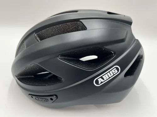 ABUS Macator Rennradhelm - Sportlicher Einsteigerhelm für 51-55cm, Schwarz - Fahrradhelme mit einstellbarer Passform für optimalen Kopfschutz beim Straßenradsport. Ideal für Einsteiger und Unisex geeignet.