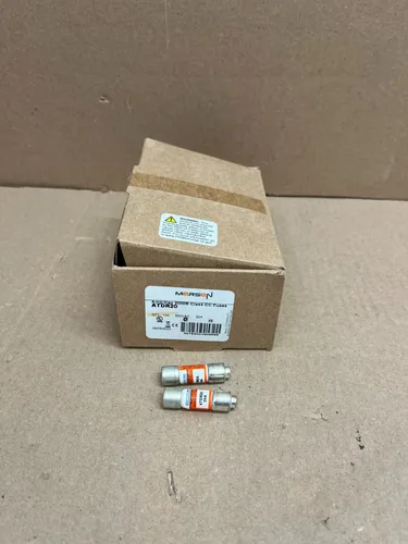 Mersen Sicherungseinsatz Class CC ATDR20 10x38mm - Leistungsschalter mit 200 kA Abschaltleistung, ideal für zuverlässigen Schutz in AC/DC Anwendungen bei 20 A und 600 V.